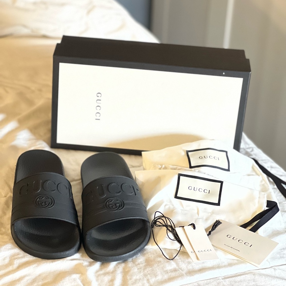 Woman Gucci Pursuit Logo slides, black, sz. 8, (38 EU)